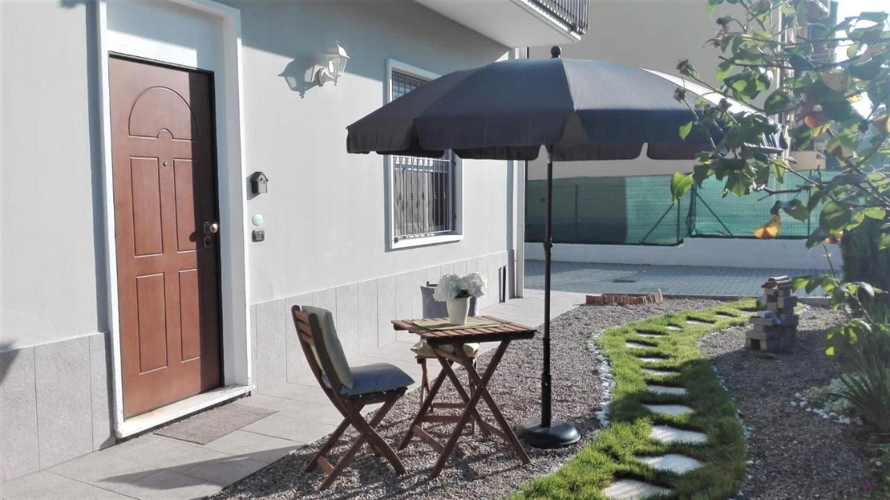 Jolie Maison Cassano Magnago Extérieur photo